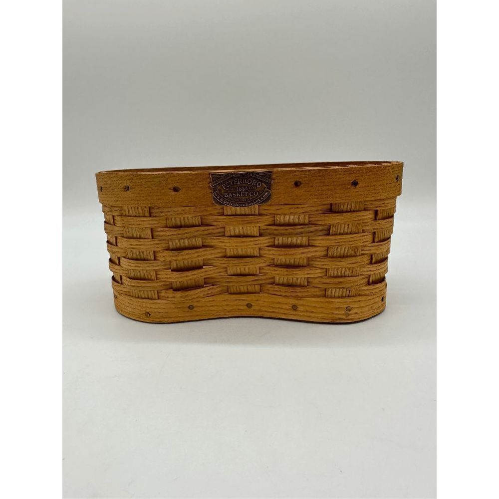 Peterboro Basket 10 x 5” Rounded Wick Basket Metal Logo Made in USA Peanut Shape
